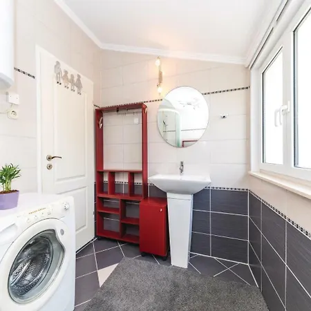 One-bedroom In Rogoznica * Rogoznica (Sibenik-Knin)
